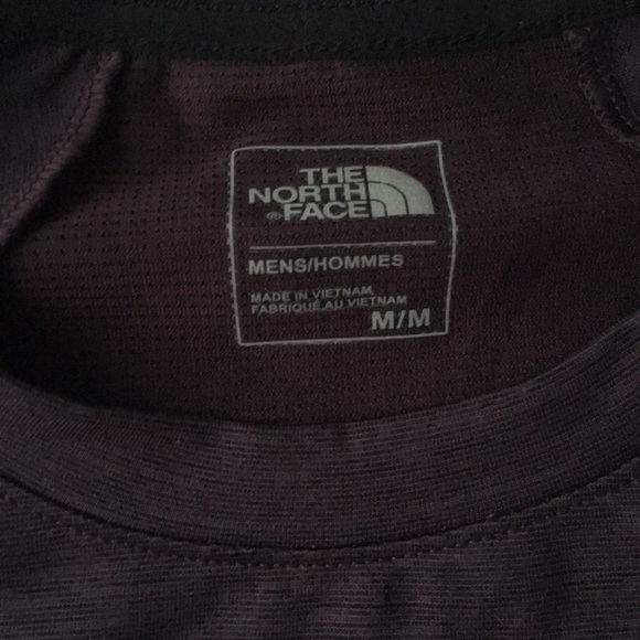 Men’s The North Face long sleeve tee - Picture 2 of 5